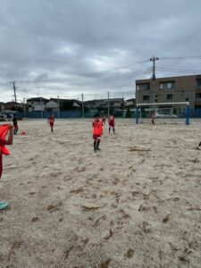 見沼試合上手くなる自分たちで考えるチーム鳩ヶ谷Jリーグリーガープロ川口市アイシンク新郷南安行東慈林神根東桜町小学校小学生一二三四五六年幼児少年サッカークラブチーム