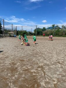 若葉リーグ上手くなる自分たちで考えるチーム鳩ヶ谷Jリーグリーガープロ川口市アイシンク新郷南安行東慈林神根東桜町小学校小学生一二三四五六年幼児少年サッカークラブチーム