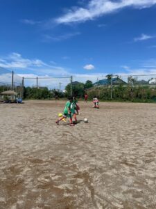 若葉リーグ上手くなる自分たちで考えるチーム鳩ヶ谷Jリーグリーガープロ川口市アイシンク新郷南安行東慈林神根東桜町小学校小学生一二三四五六年幼児少年サッカークラブチーム
