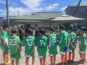 若葉リーグ上手くなる自分たちで考えるチーム鳩ヶ谷Jリーグリーガープロ川口市アイシンク新郷南安行東慈林神根東桜町小学校小学生一二三四五六年幼児少年サッカークラブチーム