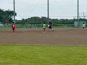 川鶴カップ上手くなる自分たちで考えるチーム鳩ヶ谷Jリーグリーガープロ川口市アイシンク新郷南安行東慈林神根東桜町小学校小学生一二三四五六年幼児少年サッカークラブチーム