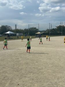 川鶴試合上手くなる自分たちで考えるチーム鳩ヶ谷Jリーグリーガープロ川口市アイシンク新郷南安行東慈林神根東桜町小学校小学生一二三四五六年幼児少年サッカークラブチーム