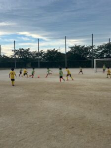 川鶴試合上手くなる自分たちで考えるチーム鳩ヶ谷Jリーグリーガープロ川口市アイシンク新郷南安行東慈林神根東桜町小学校小学生一二三四五六年幼児少年サッカークラブチーム
