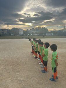 川鶴試合上手くなる自分たちで考えるチーム鳩ヶ谷Jリーグリーガープロ川口市アイシンク新郷南安行東慈林神根東桜町小学校小学生一二三四五六年幼児少年サッカークラブチーム