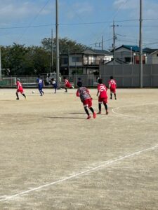 川鶴試合上手くなる自分たちで考えるチーム鳩ヶ谷Jリーグリーガープロ川口市アイシンク新郷南安行東慈林神根東桜町小学校小学生一二三四五六年幼児少年サッカークラブチーム
