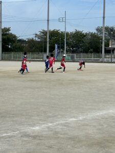 川鶴試合上手くなる自分たちで考えるチーム鳩ヶ谷Jリーグリーガープロ川口市アイシンク新郷南安行東慈林神根東桜町小学校小学生一二三四五六年幼児少年サッカークラブチーム