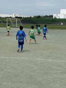SD上手くなる自分たちで考えるチーム鳩ヶ谷Jリーグリーガープロ川口市アイシンク新郷南安行東慈林神根東桜町小学校小学生一二三四五六年幼児少年サッカークラブチーム