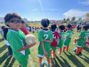 ペラーダカップ上手くなる自分たちで考えるチーム鳩ヶ谷Jリーグリーガープロ川口市アイシンク新郷南安行東慈林神根東桜町小学校小学生一二三四五六年幼児少年サッカークラブチーム