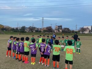 新郷東部公園試合上手くなる自分たちで考えるチーム鳩ヶ谷Jリーグリーガープロ川口市アイシンク新郷南安行東慈林神根東桜町小学校小学生一二三四五六年幼児少年サッカークラブチーム