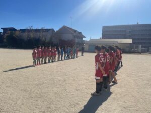 試合上手くなる自分たちで考えるチーム鳩ヶ谷Jリーグリーガープロ川口市アイシンク新郷南安行東慈林神根東桜町小学校小学生一二三四五六年幼児少年サッカークラブチーム