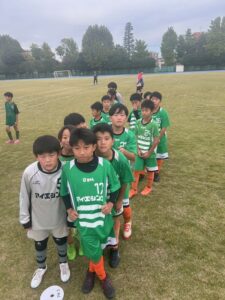 青木町公園上手くなる自分たちで考えるチーム鳩ヶ谷Jリーグリーガープロ川口市アイシンク新郷南安行東慈林神根東桜町小学校小学生一二三四五六年幼児少年サッカークラブチーム