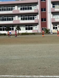 試合上手くなる自分たちで考えるチーム鳩ヶ谷Jリーグリーガープロ川口市アイシンク新郷南安行東慈林神根東桜町小学校小学生一二三四五六年幼児少年サッカークラブチーム