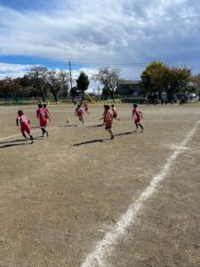 試合上手くなる自分たちで考えるチーム鳩ヶ谷Jリーグリーガープロ川口市アイシンク新郷南安行東慈林神根東桜町小学校小学生一二三四五六年幼児少年サッカークラブチーム