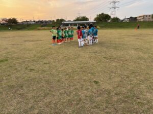 新郷東部公園試合上手くなる自分たちで考えるチーム鳩ヶ谷Jリーグリーガープロ川口市アイシンク新郷南安行東慈林神根東桜町小学校小学生一二三四五六年幼児少年サッカークラブチーム