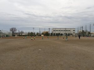 新郷スポーツセンター試合上手くなる自分たちで考えるチーム鳩ヶ谷Jリーグリーガープロ川口市アイシンク新郷南安行東慈林神根東桜町小学校小学生一二三四五六年幼児少年サッカークラブチーム