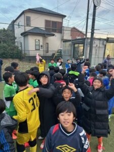 赤井グランド試合上手くなる自分たちで考えるチーム鳩ヶ谷Jリーグリーガープロ川口市アイシンク新郷南安行東慈林神根東桜町小学校小学生一二三四五六年幼児少年サッカークラブチーム