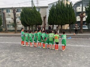新郷東部公園草加市立新里小学校試合上手くなる自分たちで考えるチーム鳩ヶ谷Jリーグリーガープロ川口市アイシンク新郷南安行東慈林神根東桜町小学校小学生一二三四五六年幼児少年サッカークラブチーム