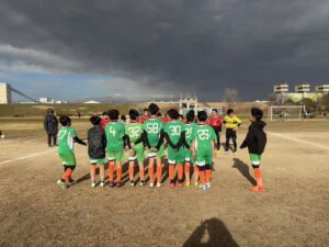 三領グランド試合上手くなる自分たちで考えるチーム鳩ヶ谷Jリーグリーガープロ川口市アイシンク新郷南安行東慈林神根東桜町小学校小学生一二三四五六年幼児少年サッカークラブチーム