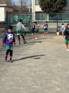 SDリーグ上手くなる自分たちで考えるチーム鳩ヶ谷Jリーグリーガープロ川口市アイシンク新郷南安行東慈林神根東桜町小学校小学生一二三四五六年幼児少年サッカークラブチーム