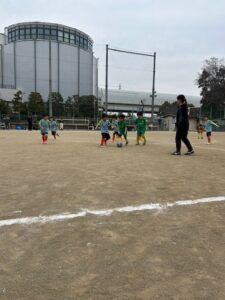 芝南試合上手くなる自分たちで考えるチーム鳩ヶ谷Jリーグリーガープロ川口市アイシンク新郷南安行東慈林神根東桜町小学校小学生一二三四五六年幼児少年サッカークラブチーム
