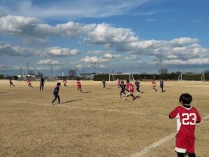 三郷Jrカップ上手くなる自分たちで考えるチーム鳩ヶ谷Jリーグリーガープロ川口市アイシンク新郷南安行東慈林神根東桜町小学校小学生一二三四五六年幼児少年サッカークラブチーム