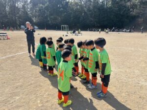 芝南試合上手くなる自分たちで考えるチーム鳩ヶ谷Jリーグリーガープロ川口市アイシンク新郷南安行東慈林神根東桜町小学校小学生一二三四五六年幼児少年サッカークラブチーム