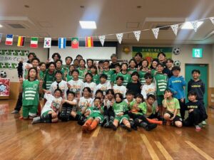 卒団式上手くなる自分たちで考えるチーム鳩ヶ谷Jリーグリーガープロ川口市アイシンク新郷南安行東慈林神根東桜町小学校小学生一二三四五六年幼児少年サッカークラブチーム