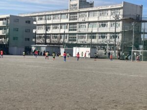 試合上手くなる自分たちで考えるチーム鳩ヶ谷Jリーグリーガープロ川口市アイシンク新郷南安行東慈林神根東桜町小学校小学生一二三四五六年幼児少年サッカークラブチーム