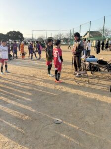 la卒団大会上手くなる自分たちで考えるチーム鳩ヶ谷Jリーグリーガープロ川口市アイシンク新郷南安行東慈林神根東桜町小学校小学生一二三四五六年幼児少年サッカークラブチーム