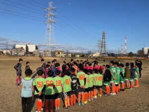 新郷東部公園試合上手くなる自分たちで考えるチーム鳩ヶ谷Jリーグリーガープロ川口市アイシンク新郷南安行東慈林神根東桜町小学校小学生一二三四五六年幼児少年サッカークラブチーム