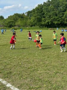 試合上手くなる自分たちで考えるチーム鳩ヶ谷Jリーグリーガープロ川口市アイシンク新郷南安行東慈林神根東桜町小学校小学生一二三四五六年幼児少年サッカークラブチーム