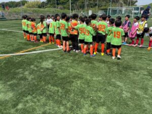 試合上手くなる自分たちで考えるチーム鳩ヶ谷Jリーグリーガープロ川口市アイシンク新郷南安行東慈林神根東桜町小学校小学生一二三四五六年幼児少年サッカークラブチーム