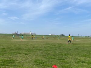 試合上手くなる自分たちで考えるチーム鳩ヶ谷Jリーグリーガープロ川口市アイシンク新郷南安行東慈林神根東桜町小学校小学生一二三四五六年幼児少年サッカークラブチーム