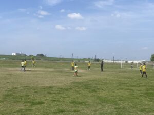 試合上手くなる自分たちで考えるチーム鳩ヶ谷Jリーグリーガープロ川口市アイシンク新郷南安行東慈林神根東桜町小学校小学生一二三四五六年幼児少年サッカークラブチーム