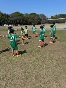 川鶴試合上手くなる自分たちで考えるチーム鳩ヶ谷Jリーグリーガープロ川口市アイシンク新郷南安行東慈林神根東桜町小学校小学生一二三四五六年幼児少年サッカークラブチーム