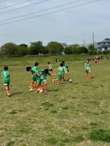 新郷東部公園試合上手くなる自分たちで考えるチーム鳩ヶ谷Jリーグリーガープロ川口市アイシンク新郷南安行東慈林神根東桜町小学校小学生一二三四五六年幼児少年サッカークラブチーム