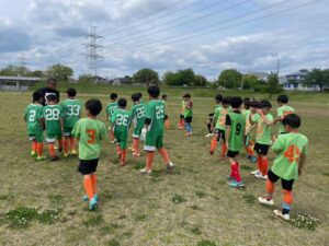 新郷東部公園試合上手くなる自分たちで考えるチーム鳩ヶ谷Jリーグリーガープロ川口市アイシンク新郷南安行東慈林神根東桜町小学校小学生一二三四五六年幼児少年サッカークラブチーム