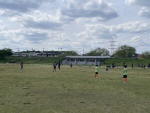 新郷東部公園試合上手くなる自分たちで考えるチーム鳩ヶ谷Jリーグリーガープロ川口市アイシンク新郷南安行東慈林神根東桜町小学校小学生一二三四五六年幼児少年サッカークラブチーム