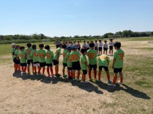 三領グランド試合上手くなる自分たちで考えるチーム鳩ヶ谷Jリーグリーガープロ川口市アイシンク新郷南安行東慈林神根東桜町小学校小学生一二三四五六年幼児少年サッカークラブチーム