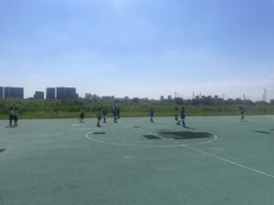 河原町フットサル場試合上手くなる自分たちで考えるチーム鳩ヶ谷Jリーグリーガープロ川口市アイシンク新郷南安行東慈林神根東桜町小学校小学生一二三四五六年幼児少年サッカークラブチーム