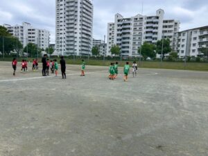 Sリーグ試合上手くなる自分たちで考えるチーム鳩ヶ谷Jリーグリーガープロ川口市アイシンク新郷南安行東慈林神根東桜町小学校小学生一二三四五六年幼児少年サッカークラブチーム