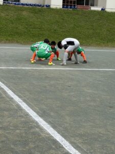 Sリーグ試合上手くなる自分たちで考えるチーム鳩ヶ谷Jリーグリーガープロ川口市アイシンク新郷南安行東慈林神根東桜町小学校小学生一二三四五六年幼児少年サッカークラブチーム