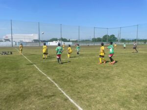 試合上手くなる自分たちで考えるチーム鳩ヶ谷Jリーグリーガープロ川口市アイシンク新郷南安行東慈林神根東桜町小学校小学生一二三四五六年幼児少年サッカークラブチーム
