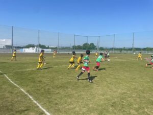 試合上手くなる自分たちで考えるチーム鳩ヶ谷Jリーグリーガープロ川口市アイシンク新郷南安行東慈林神根東桜町小学校小学生一二三四五六年幼児少年サッカークラブチーム