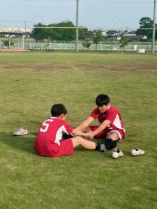試合上手くなる自分たちで考えるチーム鳩ヶ谷Jリーグリーガープロ川口市アイシンク新郷南安行東慈林神根東桜町小学校小学生一二三四五六年幼児少年サッカークラブチーム