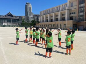 本町試合上手くなる自分たちで考えるチーム鳩ヶ谷Jリーグリーガープロ川口市アイシンク新郷南安行東慈林神根東桜町小学校小学生一二三四五六年幼児少年サッカークラブチーム