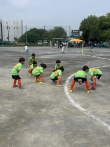 日進大会上手くなる自分たちで考えるチーム鳩ヶ谷Jリーグリーガープロ川口市アイシンク新郷南安行東慈林神根東桜町小学校小学生一二三四五六年幼児少年サッカークラブチーム