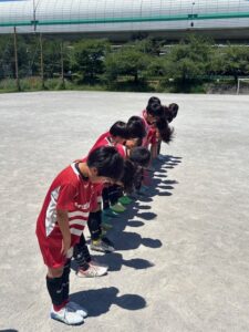 試合上手くなる自分たちで考えるチーム鳩ヶ谷Jリーグリーガープロ川口市アイシンク新郷南安行東慈林神根東桜町小学校小学生一二三四五六年幼児少年サッカークラブチーム