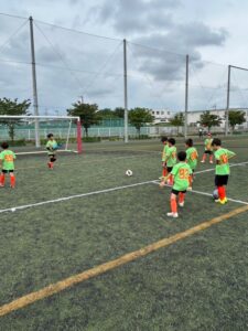 試合上手くなる自分たちで考えるチーム鳩ヶ谷Jリーグリーガープロ川口市アイシンク新郷南安行東慈林神根東桜町小学校小学生一二三四五六年幼児少年サッカークラブチーム