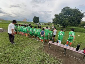試合上手くなる自分たちで考えるチーム鳩ヶ谷Jリーグリーガープロ川口市アイシンク新郷南安行東慈林神根東桜町小学校小学生一二三四五六年幼児少年サッカークラブチーム